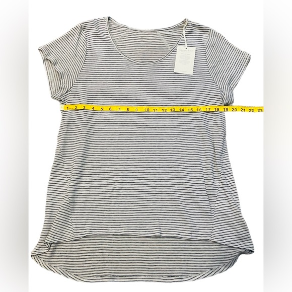 Garnet Hill NWT 100% Organic Linen Scoop Neck Striped T Shirt Quiet Luxury XL - Picture 7 of 8